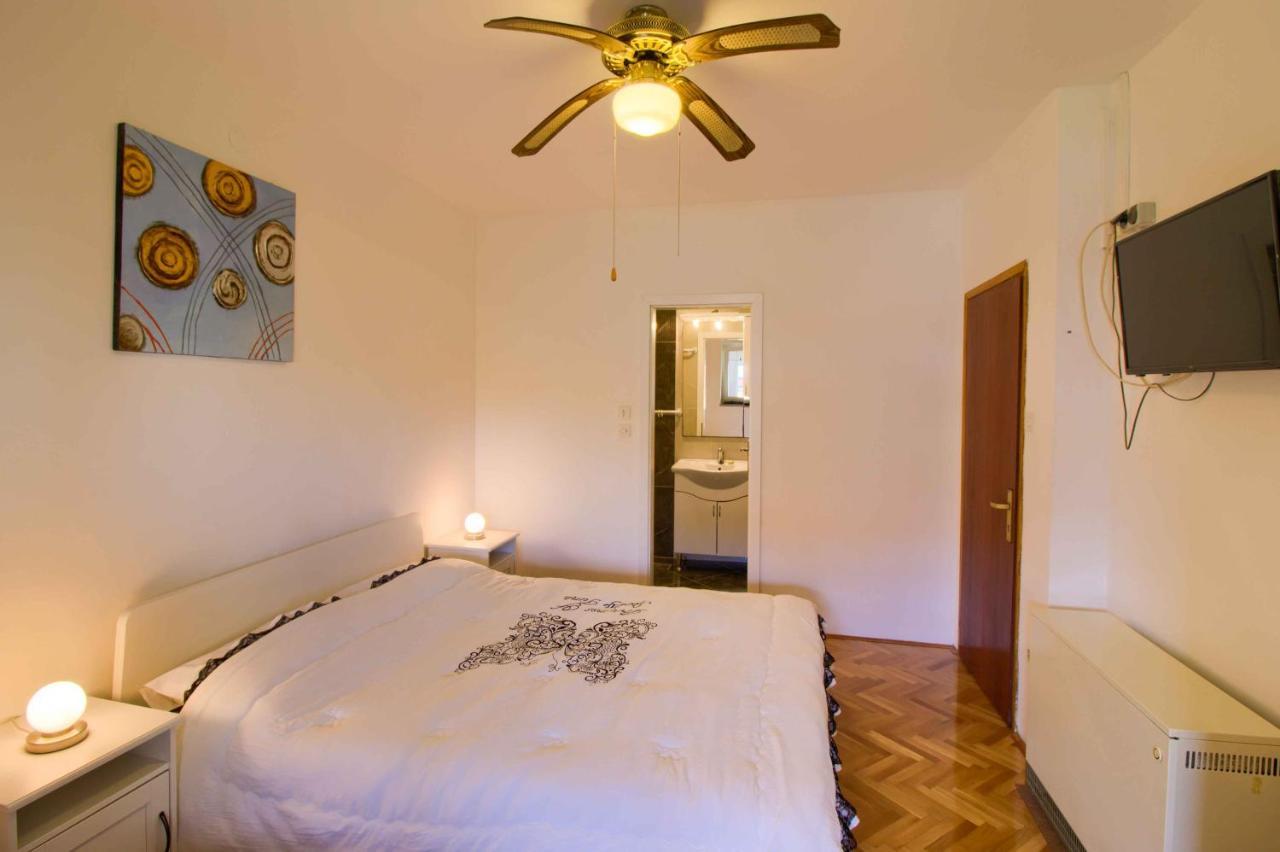 Apartments Sosic Rovinj Buitenkant foto
